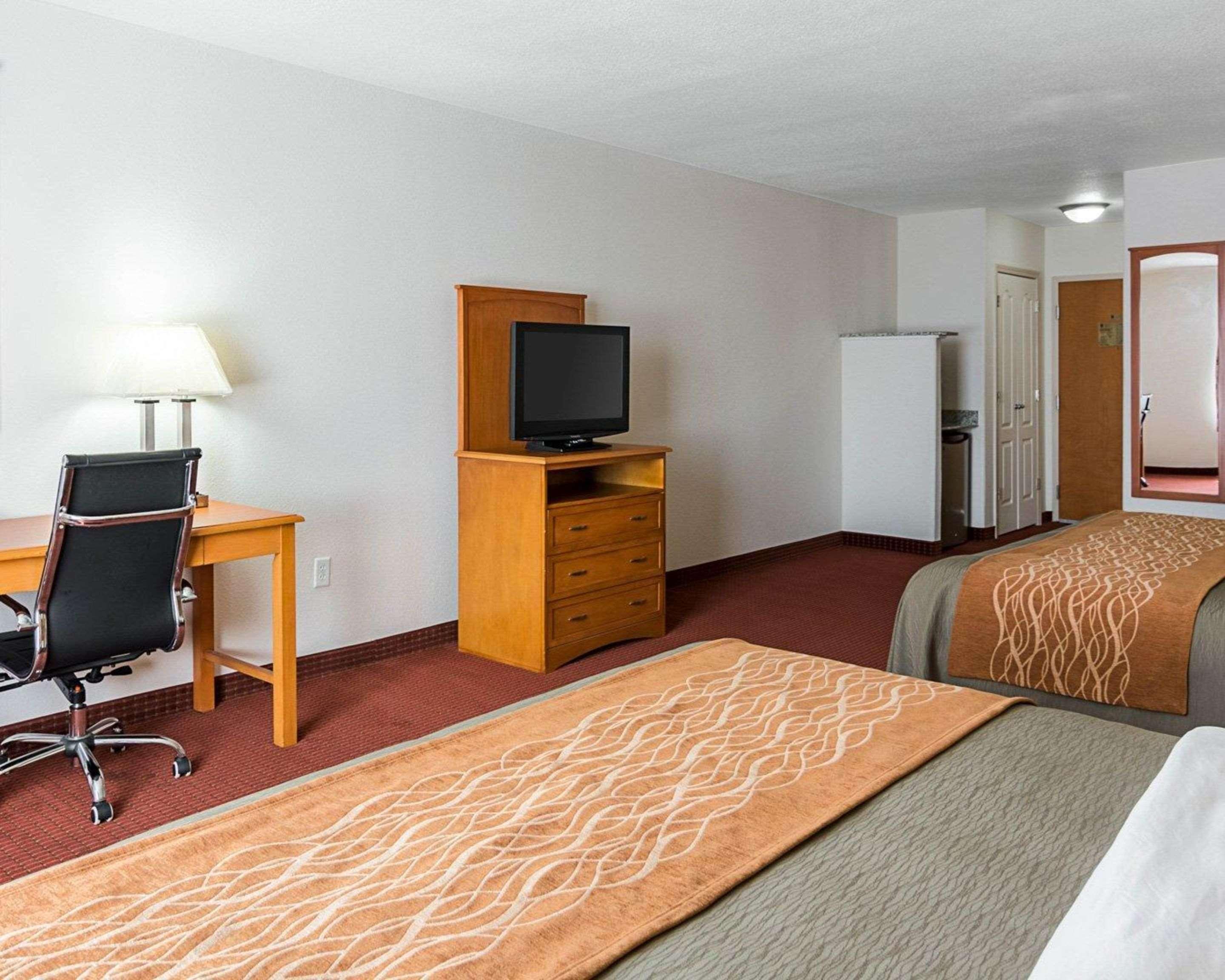Comfort Inn & Suites Chesapeake - Portsmouth Exterior foto