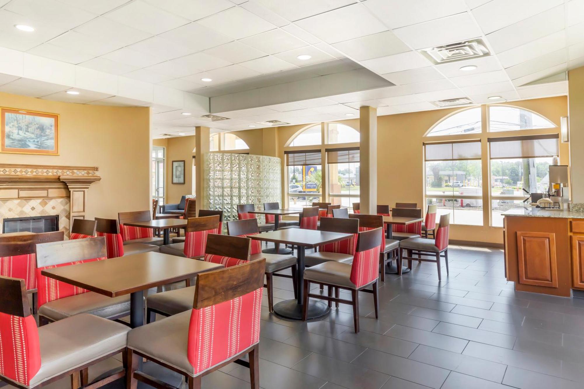 Comfort Inn & Suites Chesapeake - Portsmouth Exterior foto